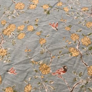 48” round tablecloth